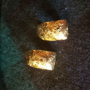 AVON Gold-Tone Embossed J-Hoop Earrings - EVC